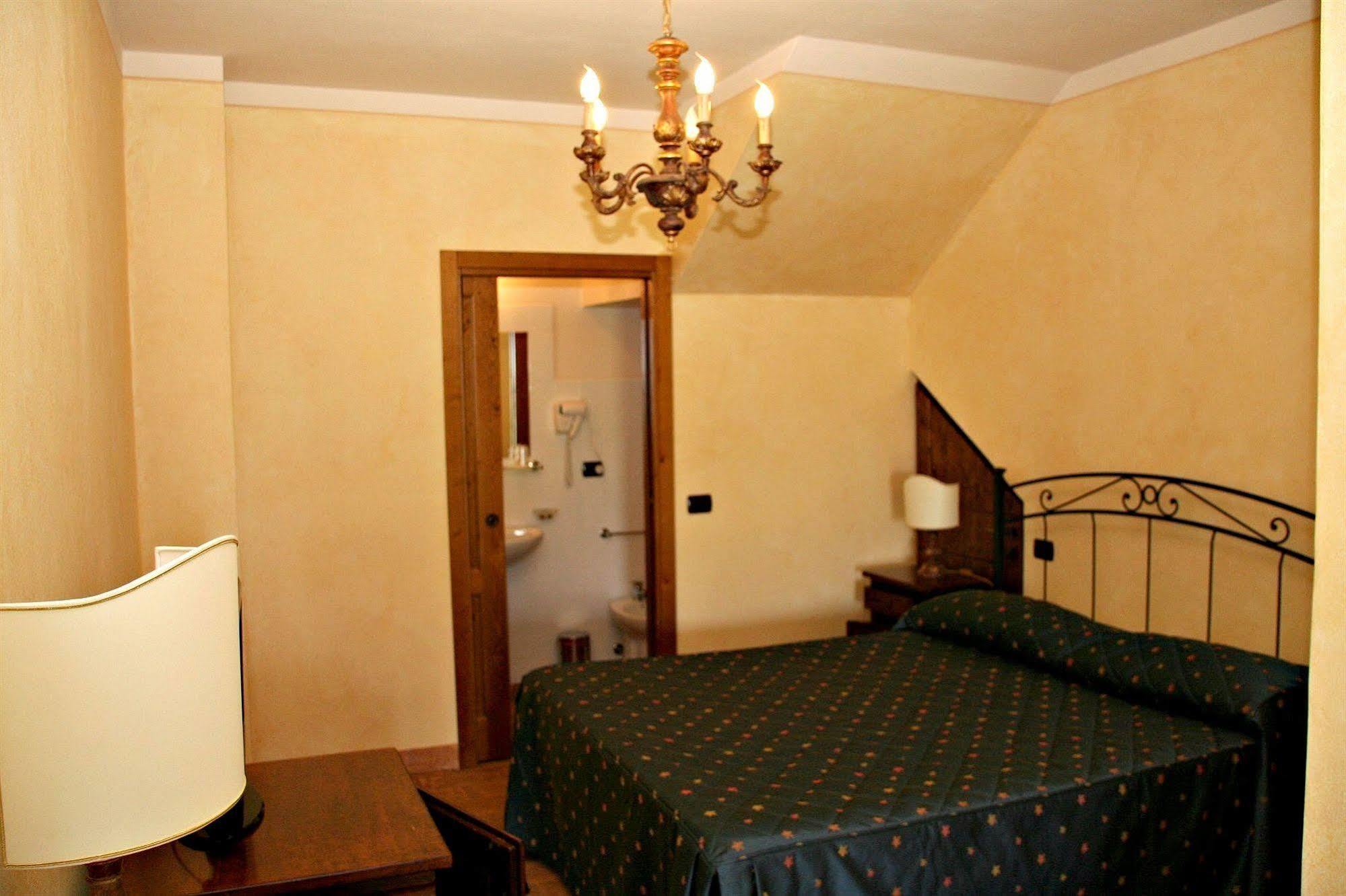 Villa Rinalducci Fano Esterno foto