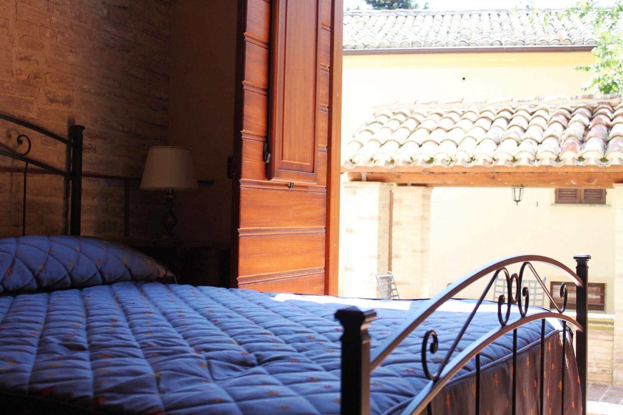 Villa Rinalducci Fano Esterno foto