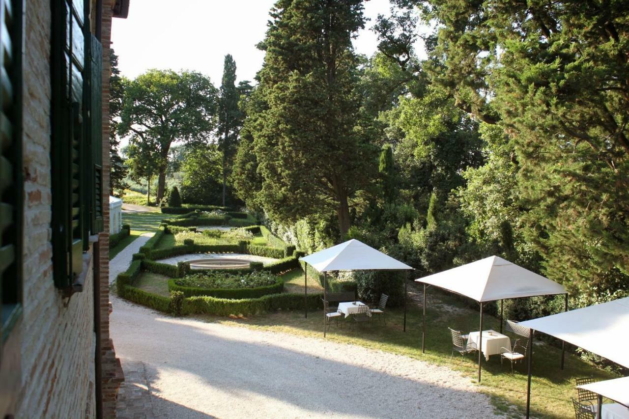 Villa Rinalducci Fano Esterno foto